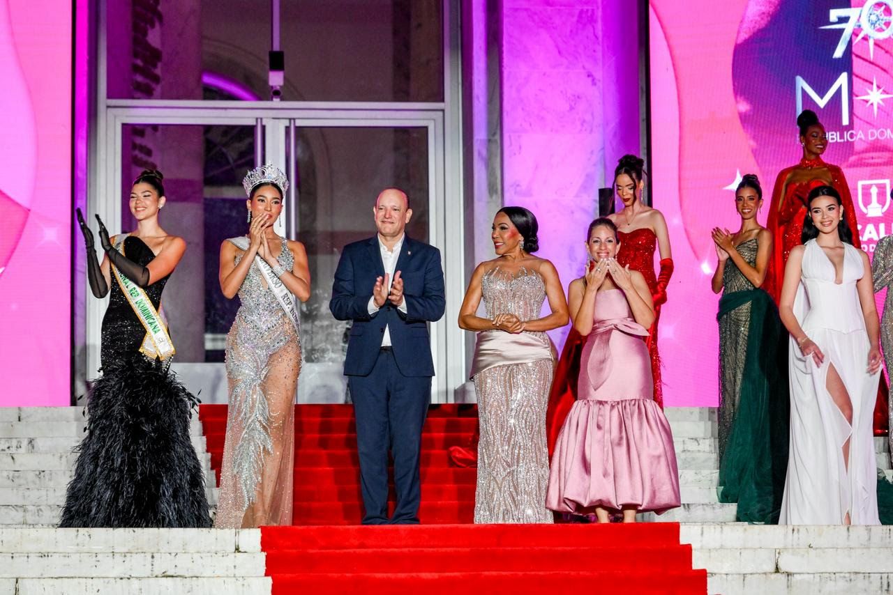 Presentación Oficial de las Aspirantes a Miss República Dominicana 2026 Celebrada en Santiago