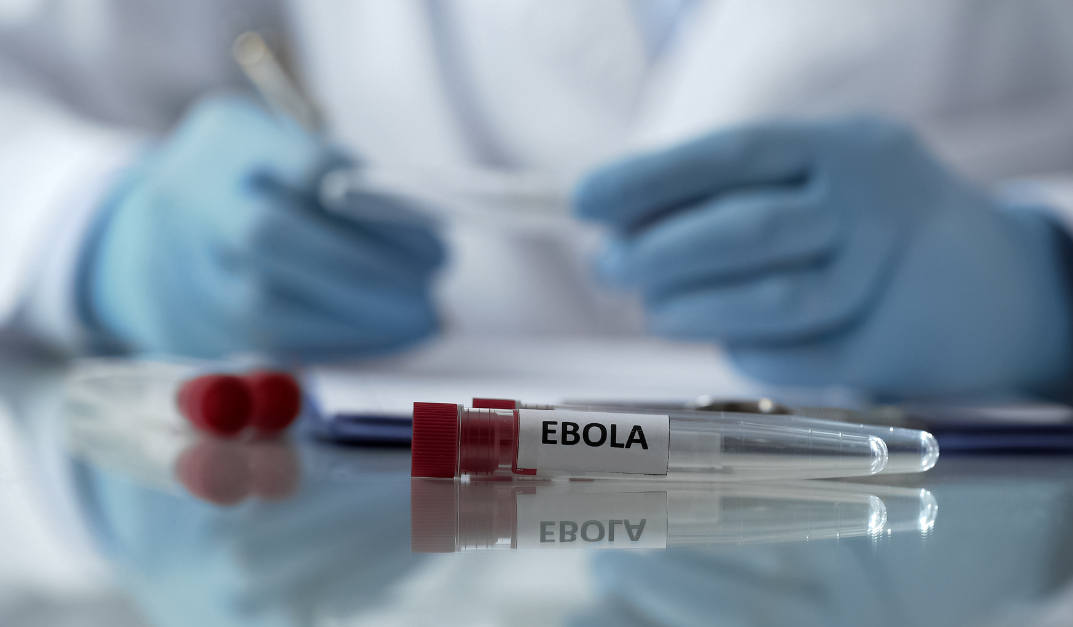 Estados Unidos Mantiene Baja Alerta por Riesgo de Propagación del Ébola Tras Nuevo Brote