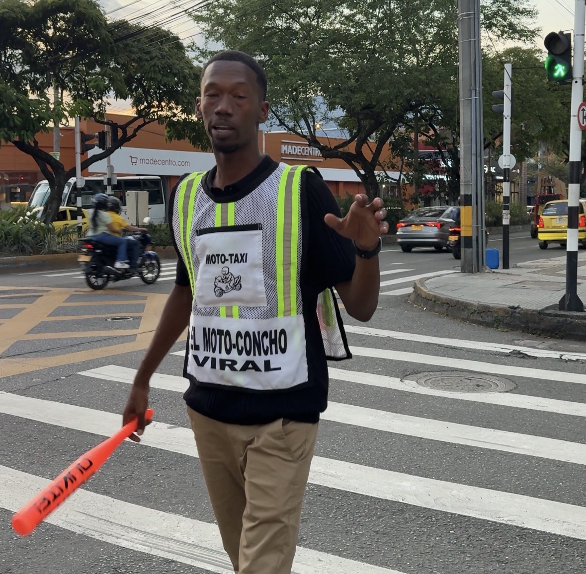 El Chino RD Exhorta a Motoristas a la Prudencia y Condena Actos de Violencia