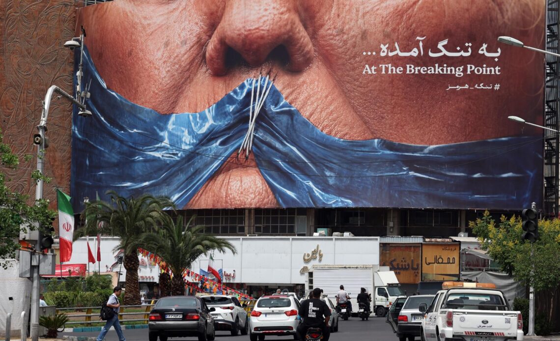 Irán Reprueba Ataque Estadounidense y Promete Respuesta Defensiva