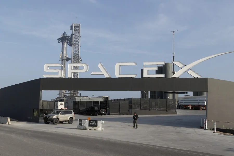 Accidente en la Planta de SpaceX en Texas Cobra la Vida de un Empleado