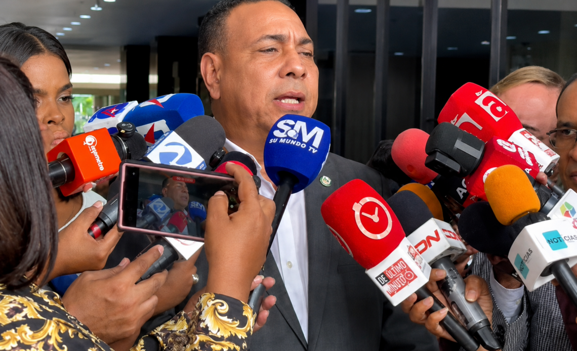 Senador Tineo Apoya la Posposición de la Convención Interna del PRM