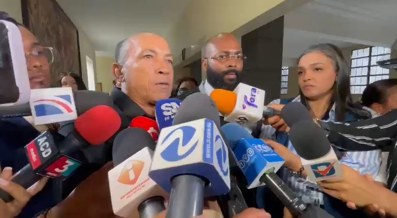 Padre de víctima de Jet Set aprueba la sanción al comunicador por agresión