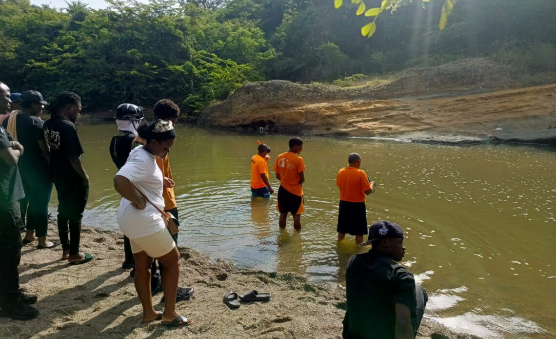 Cuerpo de haitiano desaparecido en río de Sabana Iglesia es recuperado por Defensa Civil