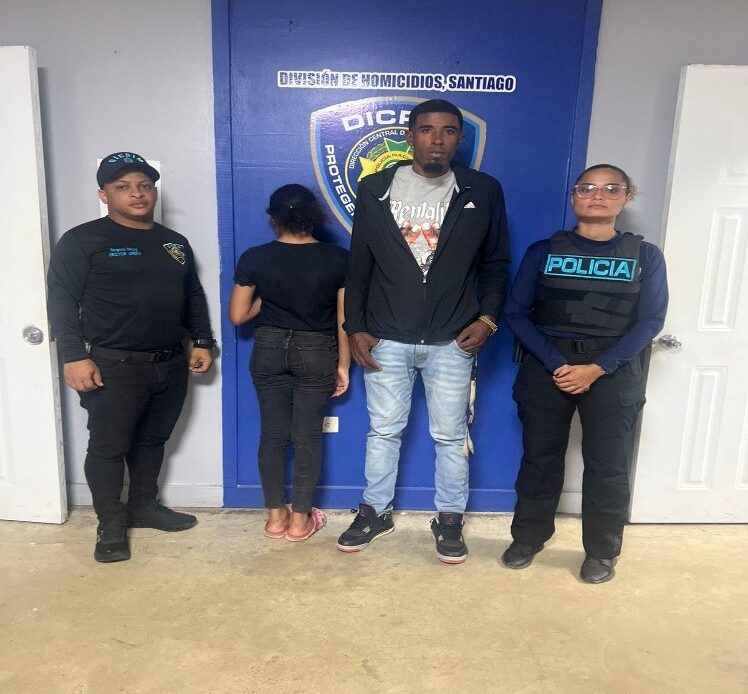 La Policía Nacional Encuentra a Dos Personas Desaparecidas en Santiago, Ambas en Buen Estado