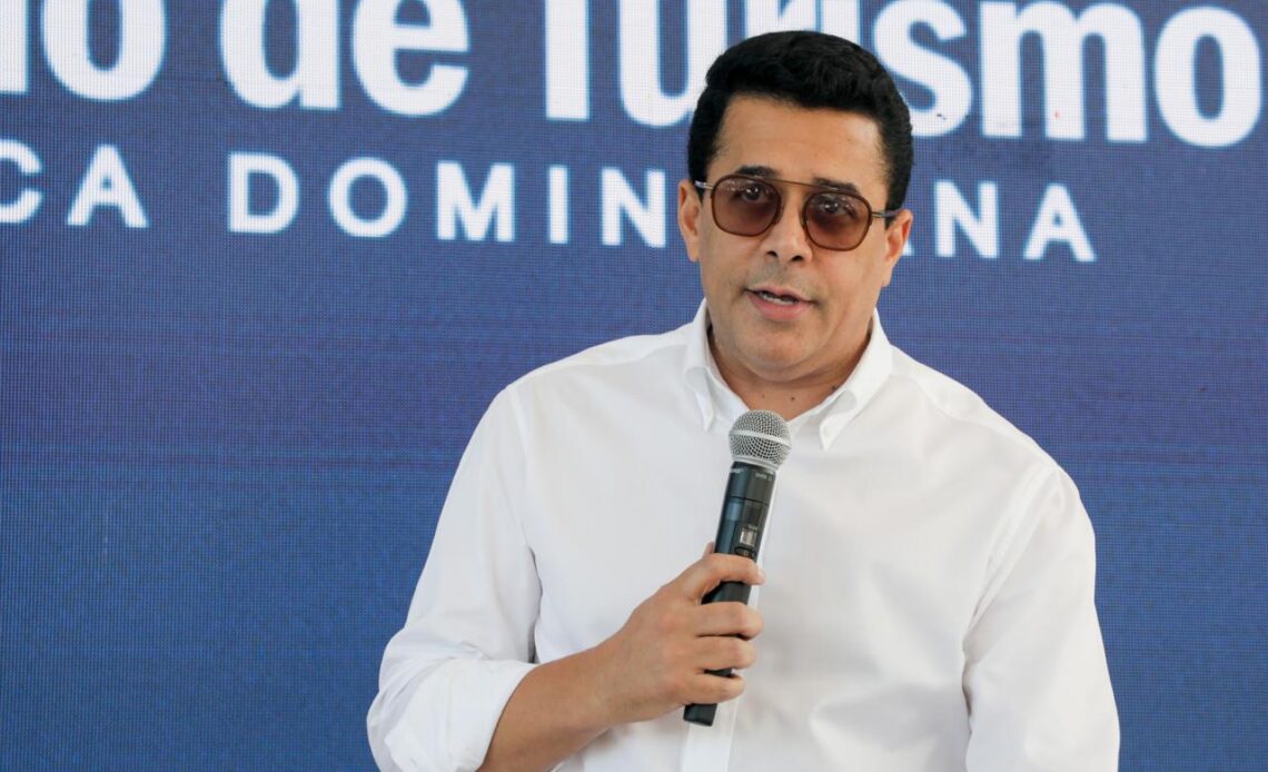 David Collado Insta a Celebrar el Éxito del Turismo Dominicano