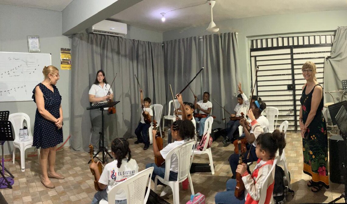 Instrumental Horizons Apoya al Sistema Punta Cana con Donación de Instrumentos y Talleres de Lutería