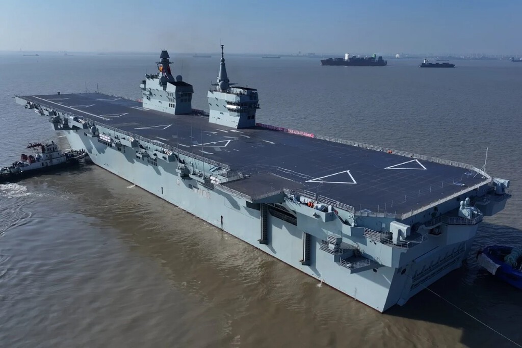 China despliega el Type 076, un avanzado buque anfibio con capacidades de portaaviones