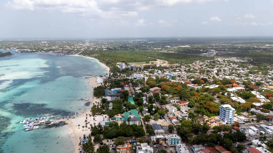 Terrenos en Boca Chica Expropiados para Expansión de la Autopista Las Américas