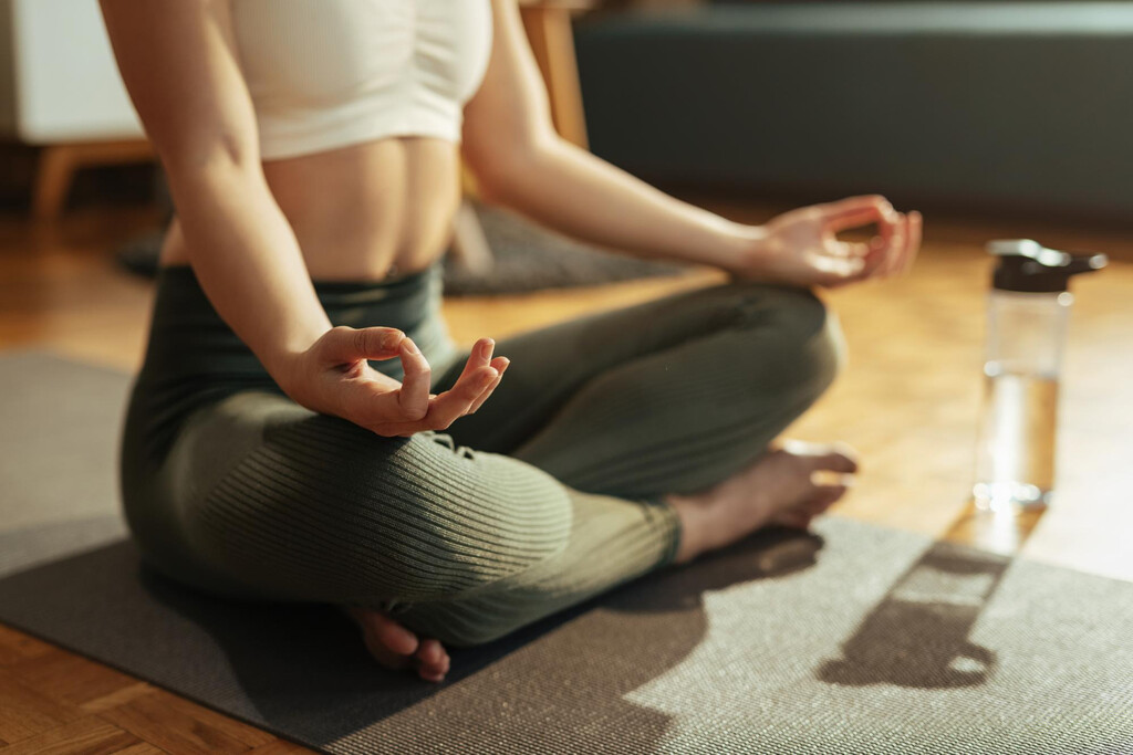 La meditación podría asociarse con un cerebro hasta seis años más joven durante el sueño, según un estudio