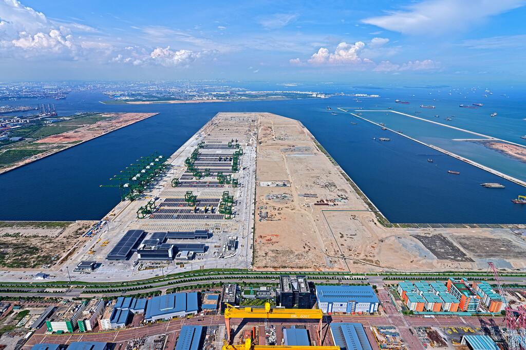 Singapur Construye el Puerto Automatizado Más Grande del Mundo para Desafiar a Shanghái