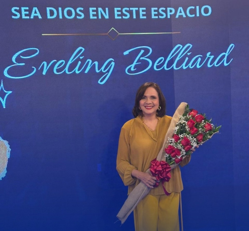 Eveling Belliard Concluye su Trayectoria de Casi Cuatro Décadas en Telenoticias