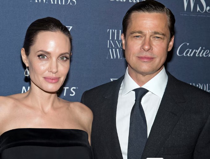 Angelina Jolie Revela Ausencia de Romances Post-Divorcio de Brad Pitt: ''La Vida Me Ha Quebrado Un Poco''