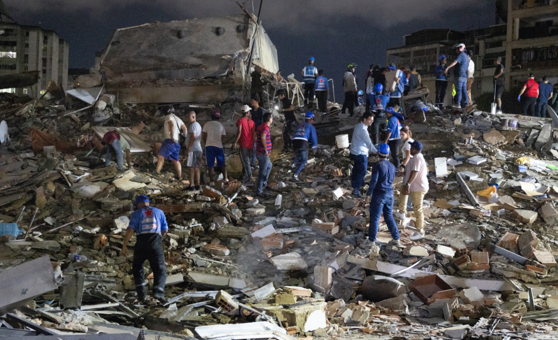 Aumenta a 188 la cifra de fallecidos y 1.520 heridos en Venezuela tras intensos sismos