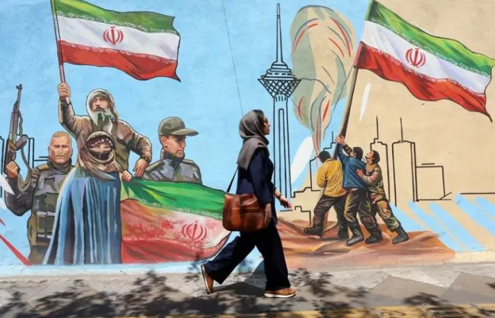 Irán Señala Posible Acuerdo con EE. UU. en Días, Afirmando Victoria
