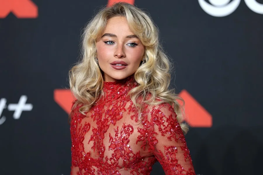 Sabrina Carpenter Consigue Orden de Restricción de Cinco Años Contra Presunto Acosador