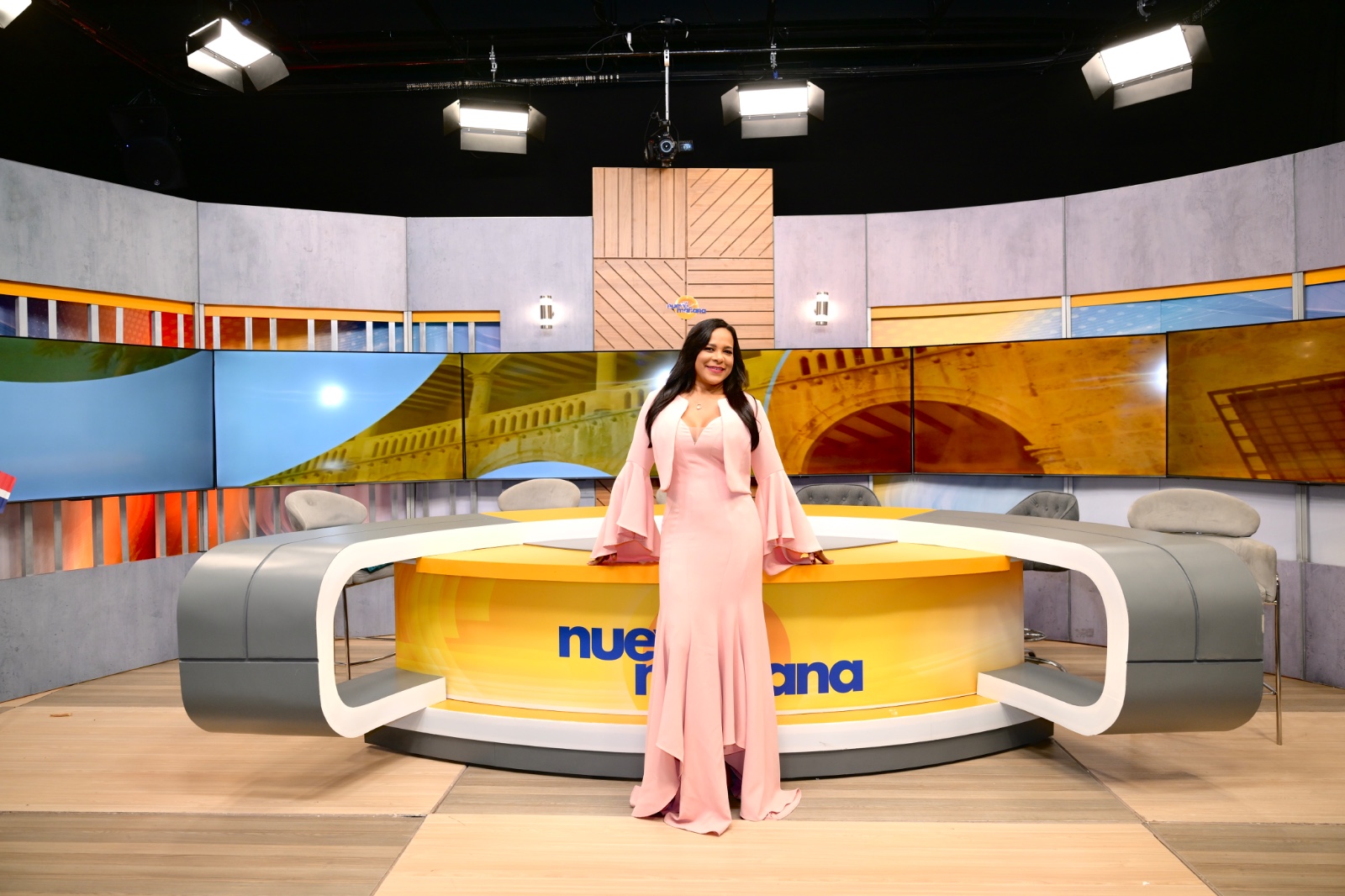 Colombia Alcántara Conmemora el Quinto Aniversario de su Programa ''Una Nueva Mañana''