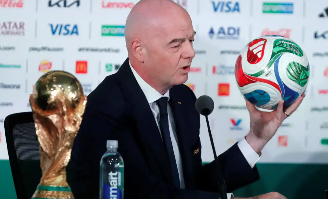 Infantino Justifica Costos del Mundial: ''Cada Dólar se Reinvierte en el Fútbol''