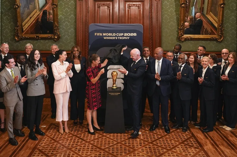 Presidenta Sheinbaum se reúne con el líder de la FIFA, Gianni Infantino, previo al inicio del Mundial 2026