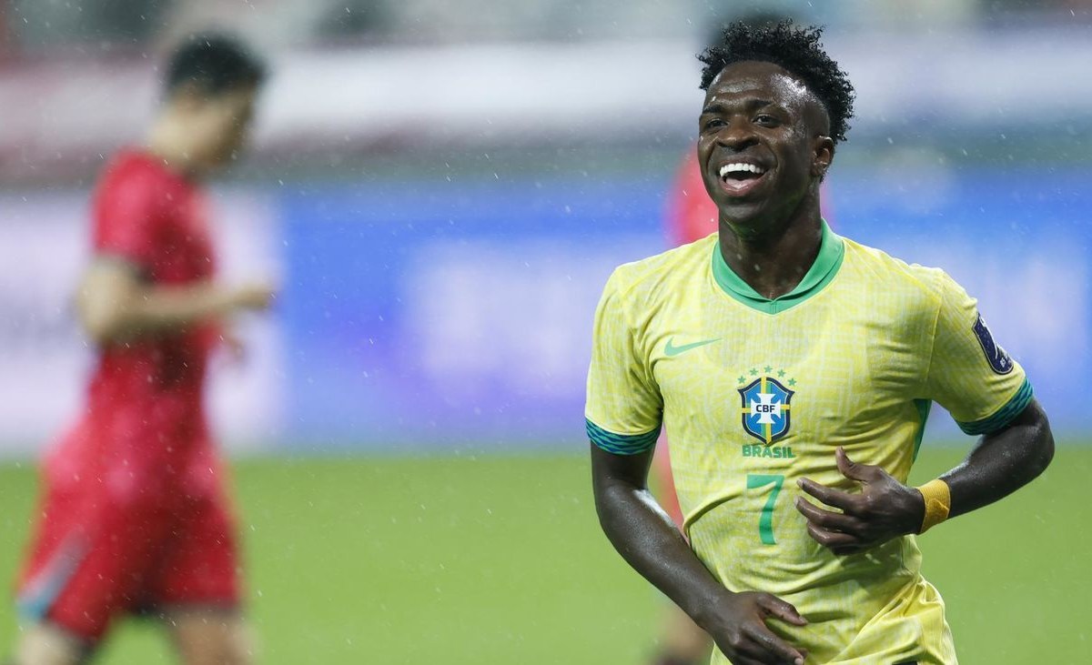 Vinícius Júnior Rompe en Lágrimas al Recordar a su Abuela en Entrevista