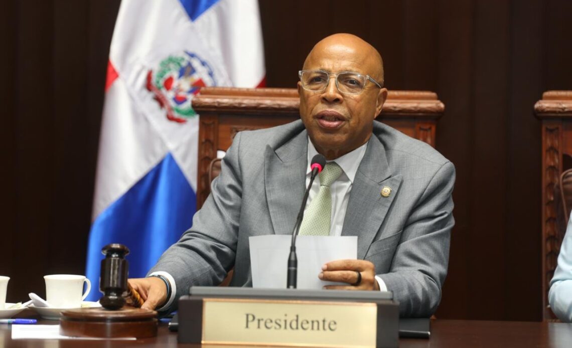 Pacheco Respalda Reforma Fiscal, Destacando Consistencia y Apoyo a Iniciativas de Estado