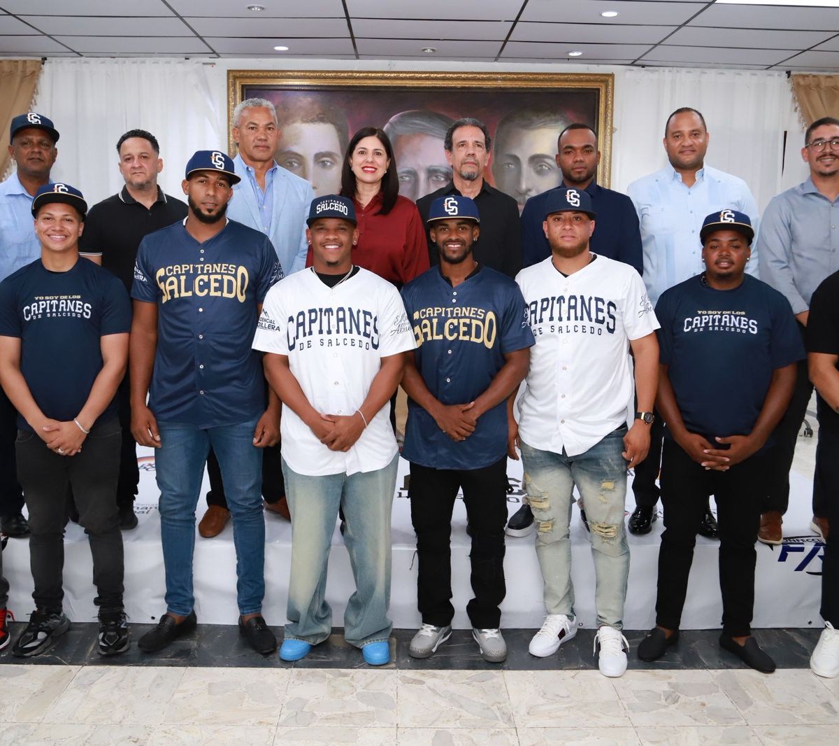 Capitanes de Salcedo Presentan su Lema ''Capitanes Somos Todos'' para la Liga de Verano