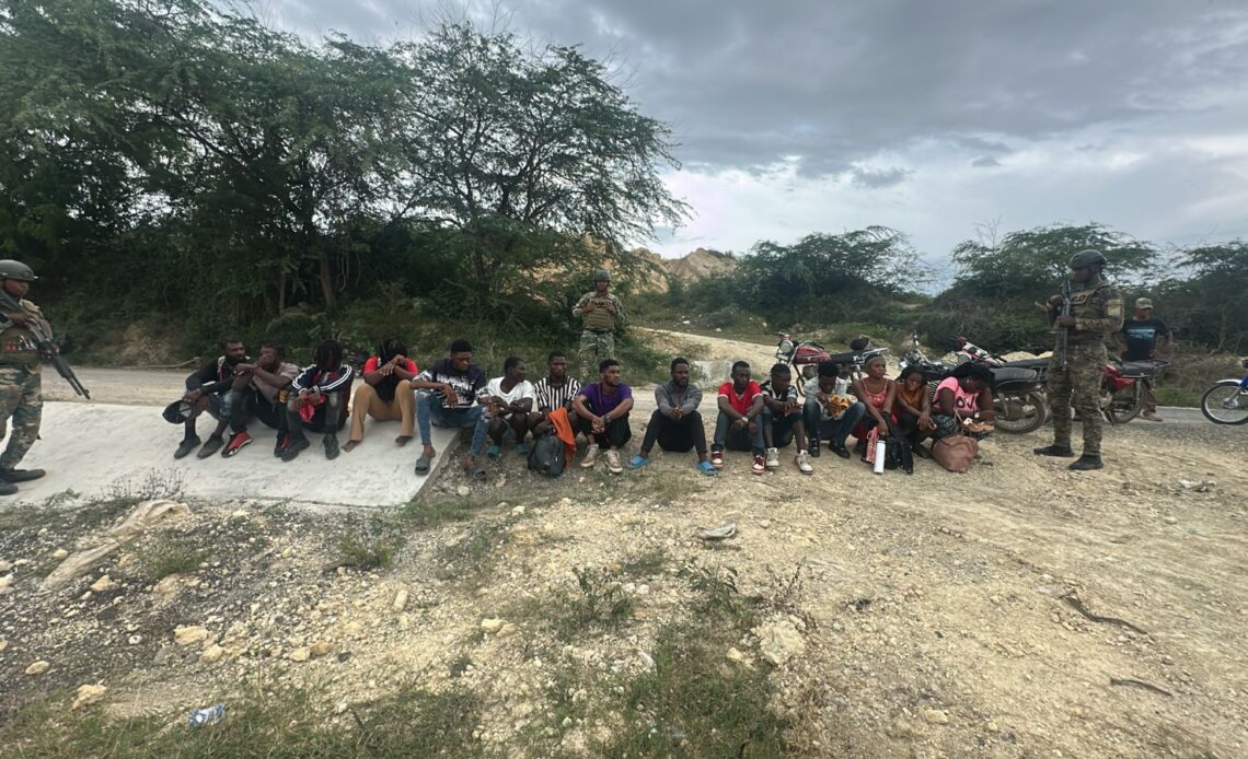 Más de 11,000 Indocumentados Detenidos en Operativos Militares de Mayo