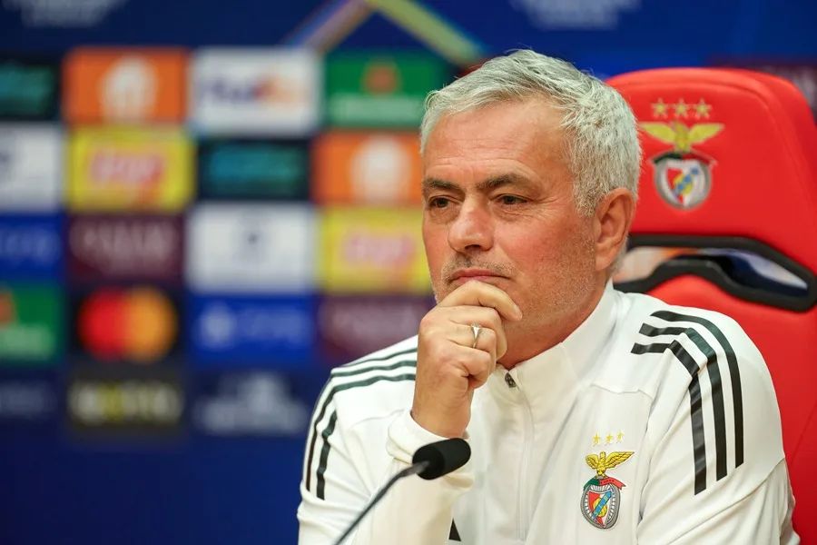 Real Madrid Acuerda Pagar 15 Millones de Euros al Benfica por la Contratación de José Mourinho