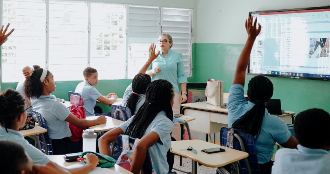 ADP Excluye a Docentes de la Quinta Etapa de Evaluación por Errores en la Plataforma