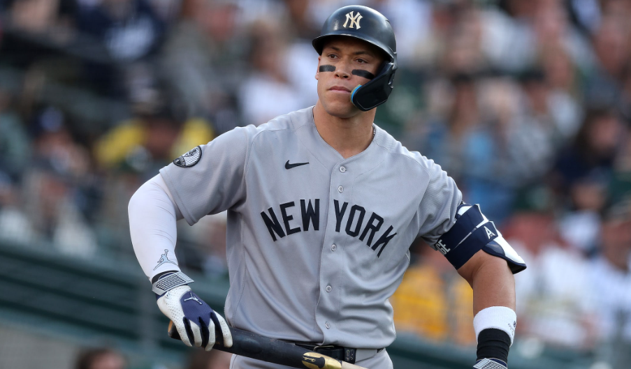 Aaron Judge de los Yankees Diagnostica Fractura por Estrés Costal