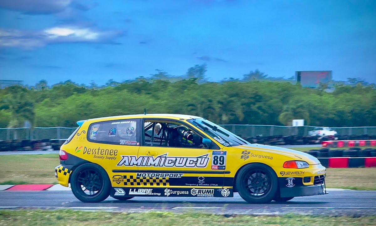 Erick Checo Asegura su Primera Pole Position en la Categoría Racing Sedan