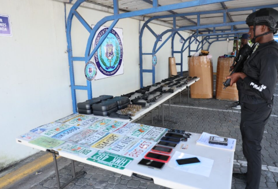 Pospuesta audiencia de medida de coerción para presunta red internacional de tráfico de armas