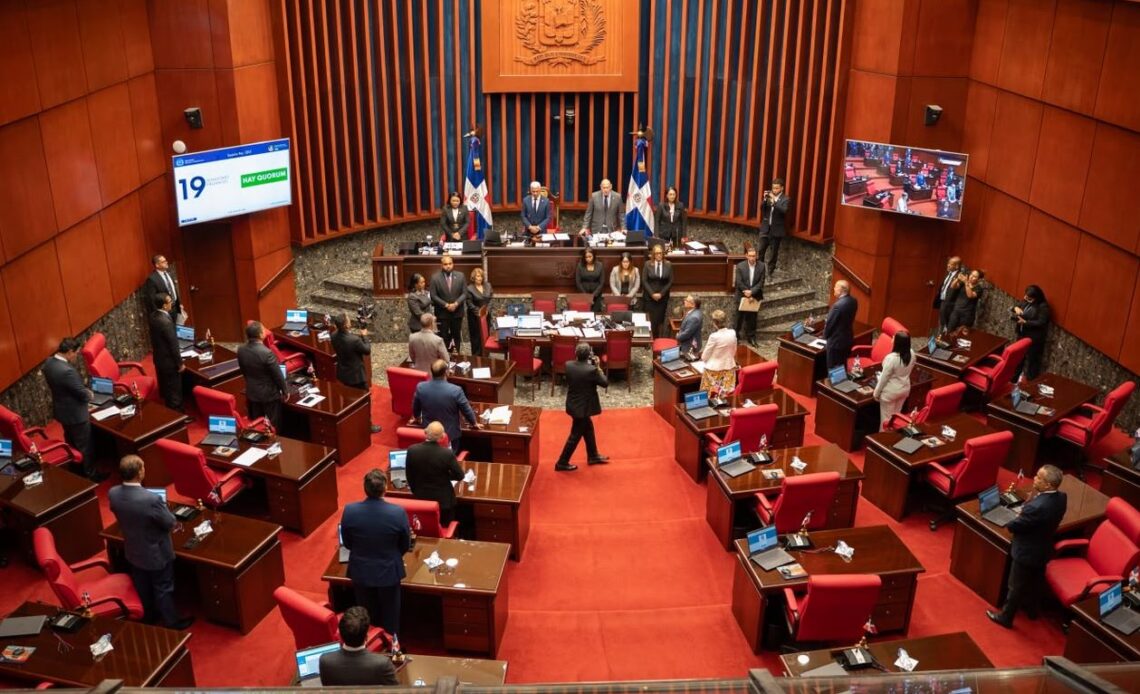 Senado Dominicano Aprueba Paquete de Medidas Económicas del Poder Ejecutivo