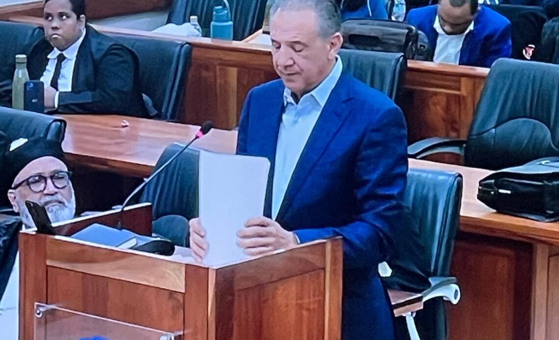 José Ramón Peralta Anuncia que Presentará Pruebas sobre la Creación de su Expediente