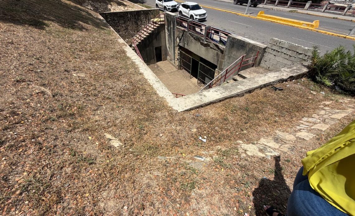 Arranca la construcción de servicios sanitarios en el desnivel del Monumento a los Héroes de la Restauración