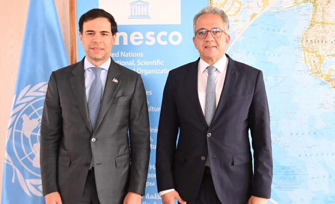 Ministro de Cultura Dominicano Ratifica Colaboración con UNESCO para Impulsar el Patrimonio Cultural