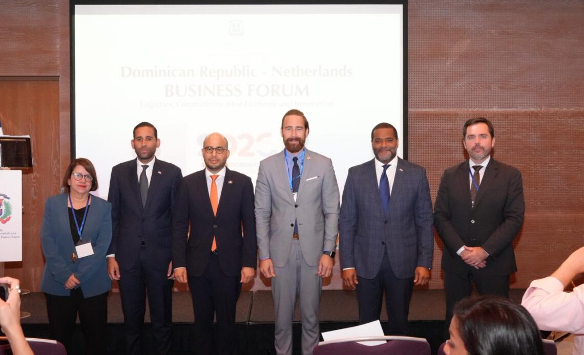 República Dominicana y Países Bajos Impulsan lazos económicos en foro de negocios en La Haya