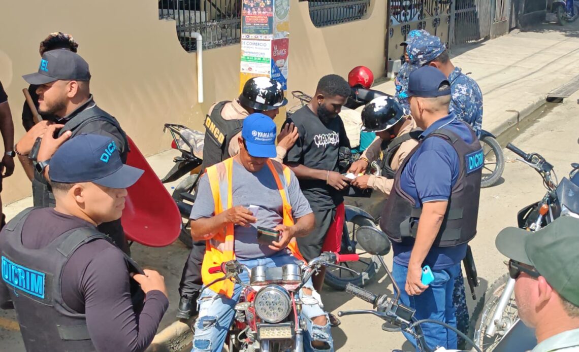 Intervención en Dajabón: Motocicletas Incautadas y Detenciones Realizadas