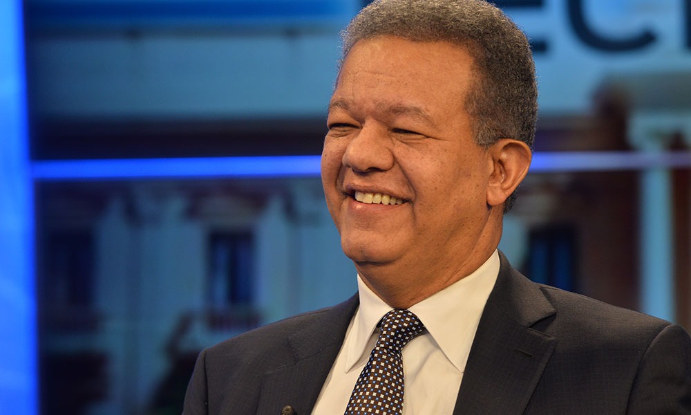 Dirigente de Fuerza del Pueblo Refuta Rumores de Cáncer en Leonel Fernández