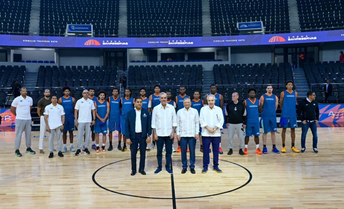 Presidente Abinader Inaugura Arena Banreservas, Busca Partidos de la NBA y Prohíbe Uso Político