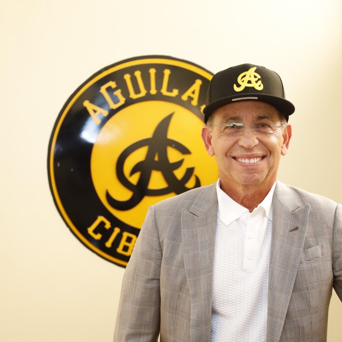 Wilhem Lawrence Riggio Asume la Presidencia de Águilas Cibaeñas