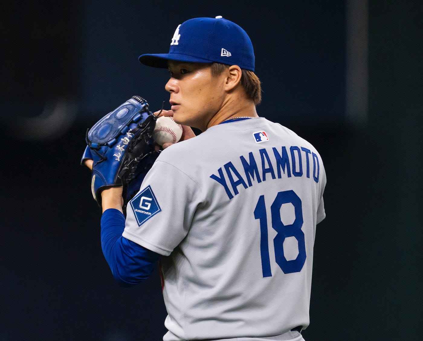 Yamamoto Brilla con Sólida Actuación para los Dodgers