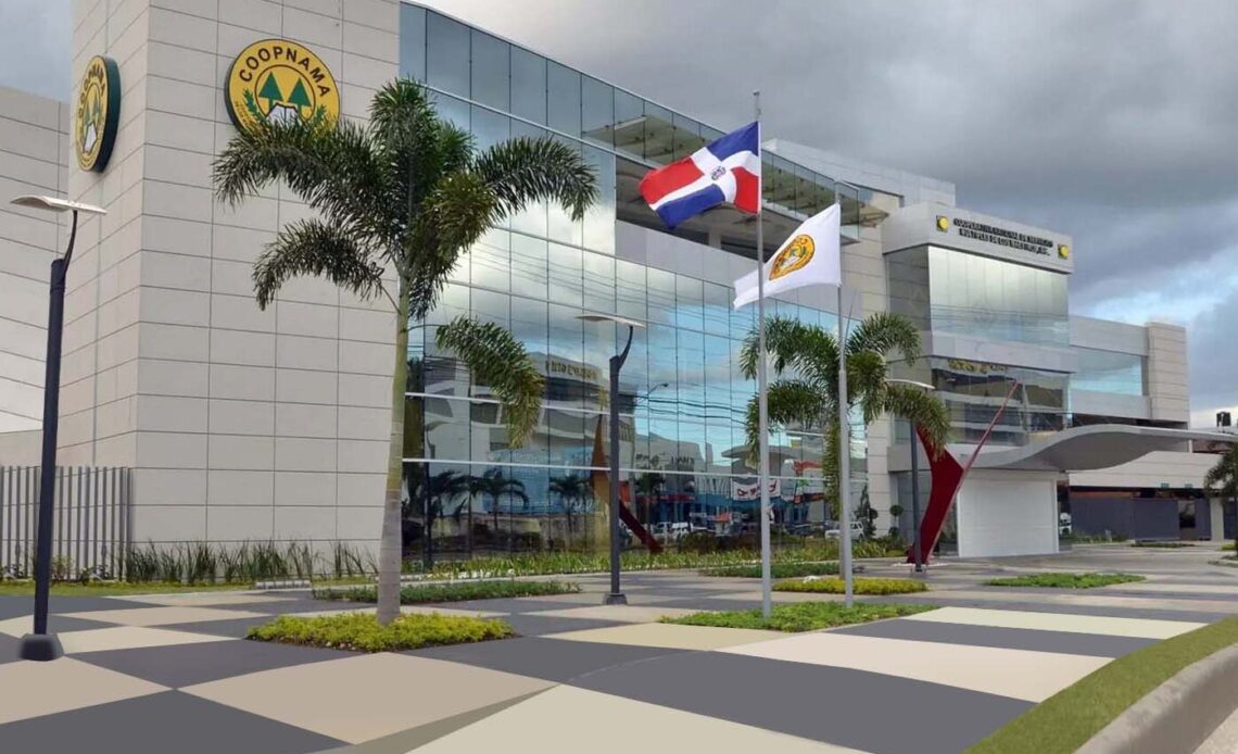 Empleado de Mantenimiento de COOPNAMA Gana RDNULL mil, Multiplicando el Sueldo Mínimo