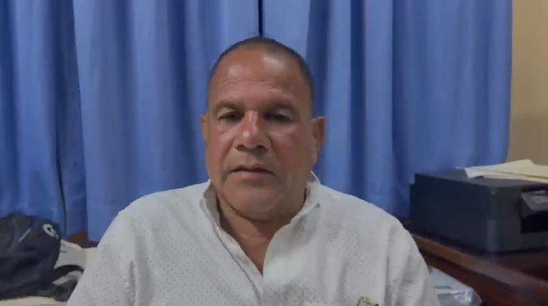 Empresario de Moca Alerta Sobre Riesgos a su Negocio por Retención de Combustible del CECCOM