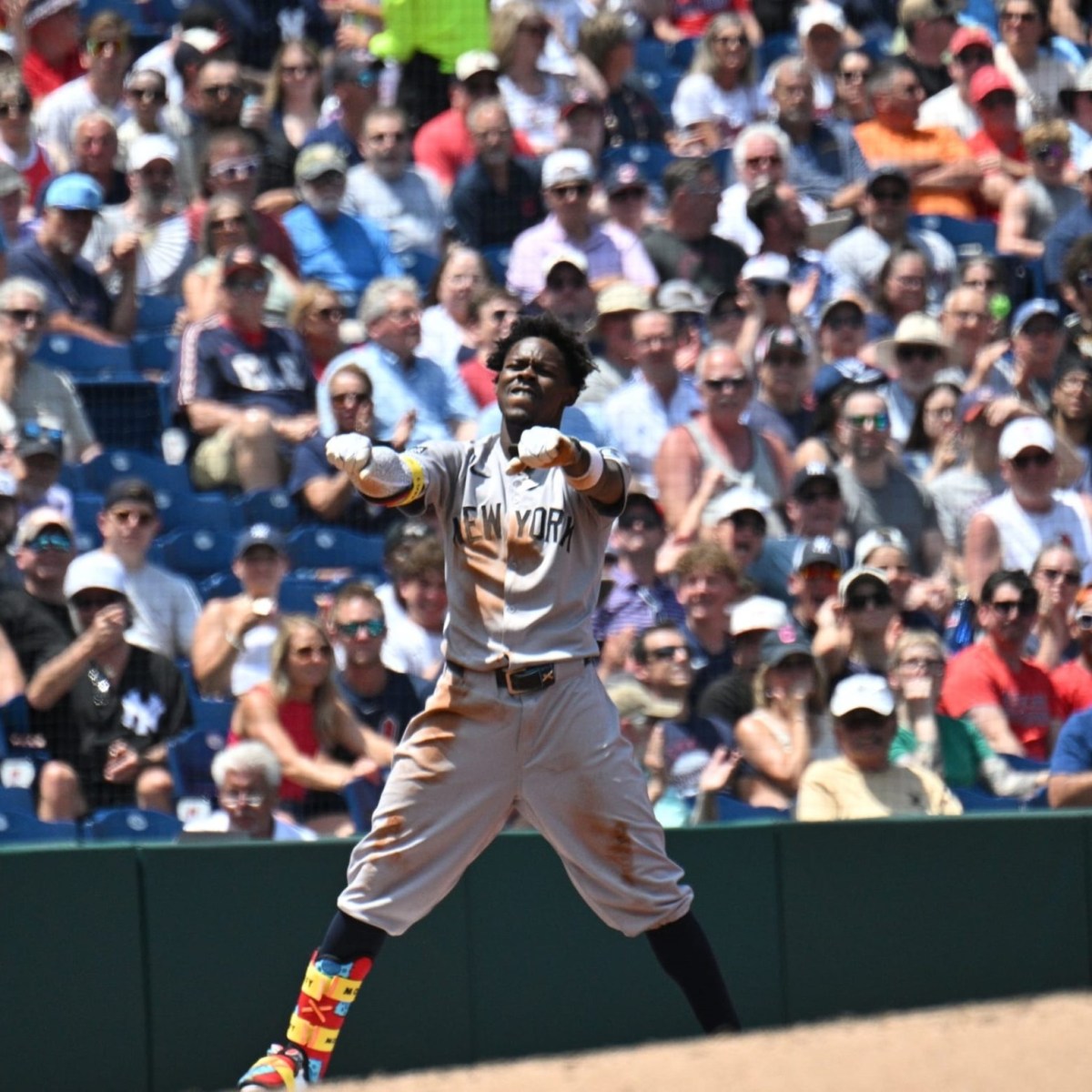 Los Yankees Derrotan a los Guardianes en Cleveland