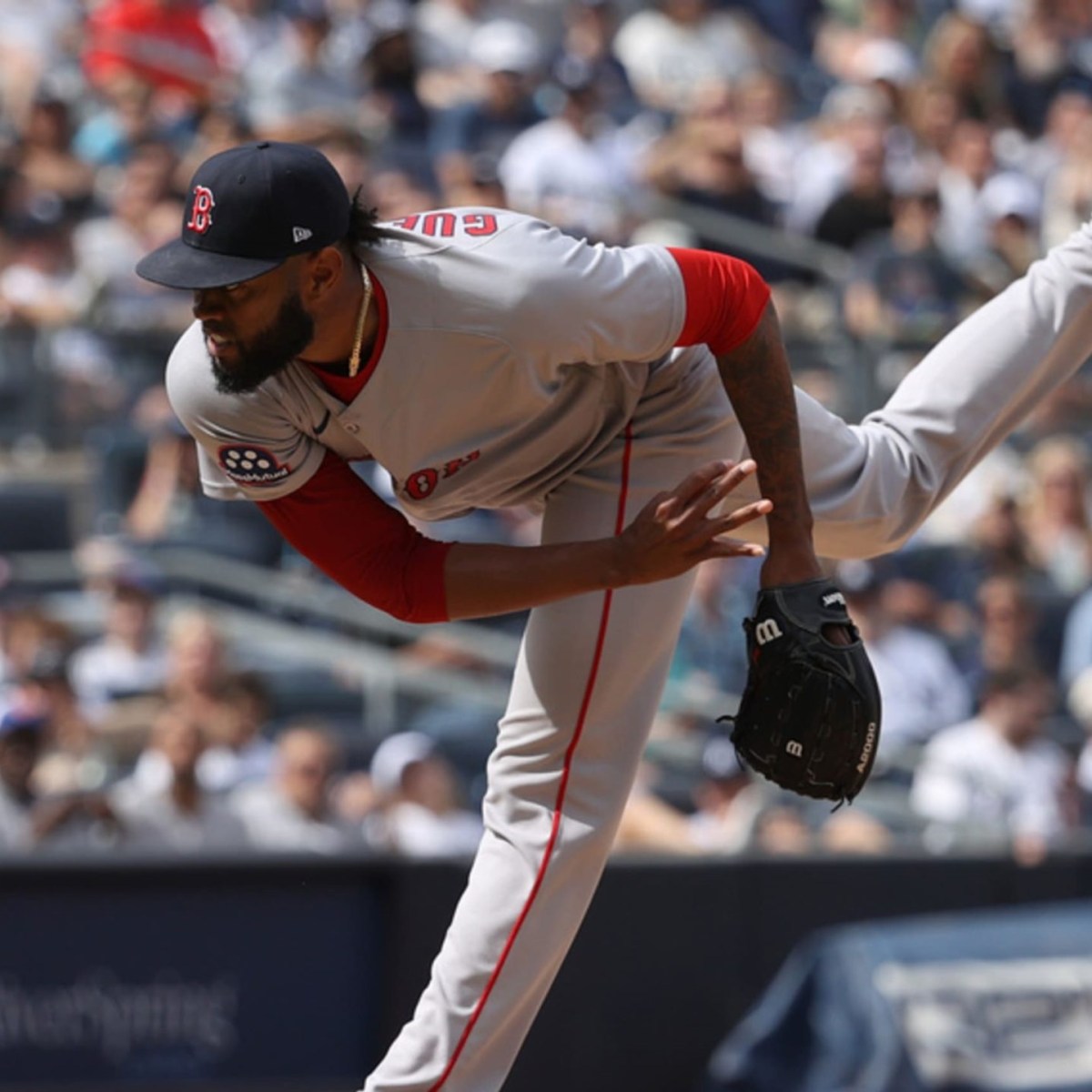 El Regreso Triunfal de Tyron Guerrero a las Grandes Ligas tras Superar Desafíos en el Pitcheo y la Salud Mental