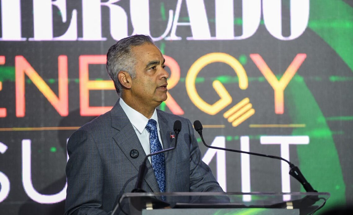 República Dominicana Anticipa la Mayor Expansión Energética en Décadas, Según Ministro Joel Santos