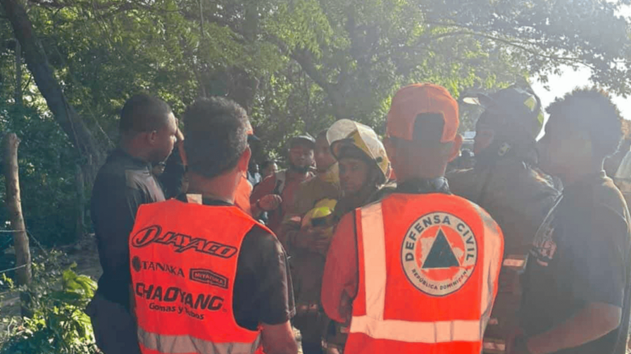 Hallan cuerpo de joven desaparecido en canal de Santiago