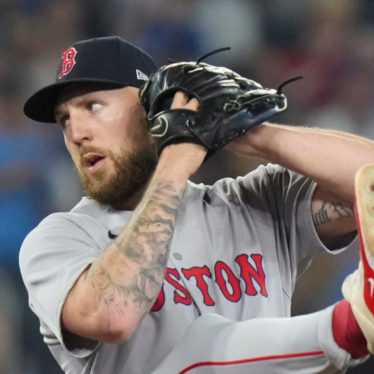 Medias Rojas Niegan Agravamiento en la Lesión de Garrett Crochet
