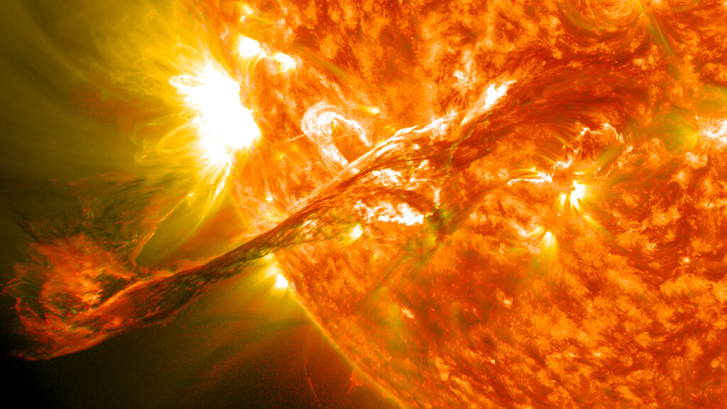 Científico propone un escudo espacial de litio y bario para proteger la Tierra de tormentas solares